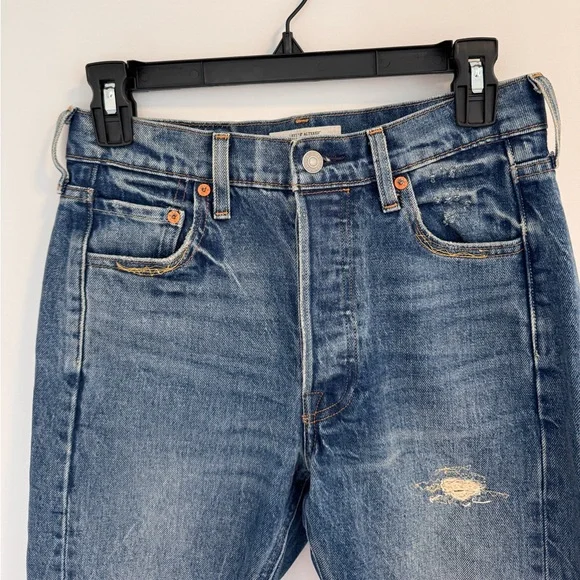 Levi’s 501 Jeans - Picture 4 of 5